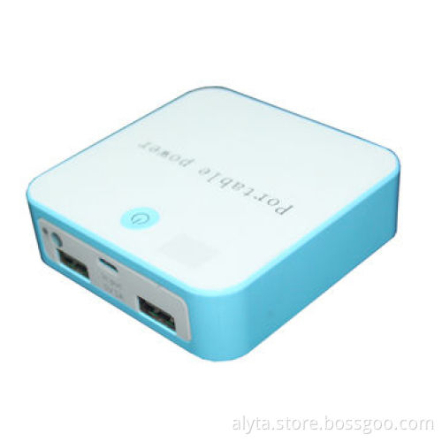 Mobile Power Banks with Fashionable Design Type, Power Supply Double Current Output, LED Flashlight